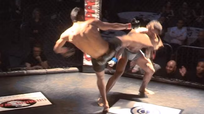 Samuel Ilnicki và Solomon Rogers đều thượng đài lần đầu tiên