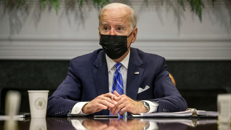 Ông Biden phát biểu tại Nhà Trắng hôm 16/12. Ảnh: Reuters