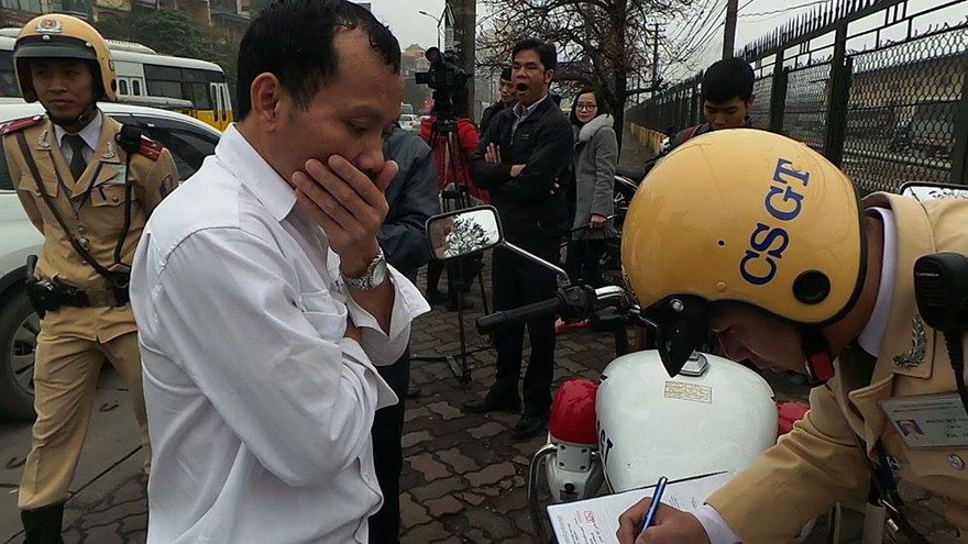 Tài xế bất ngờ vì bị xử phạt qua hình ảnh camera