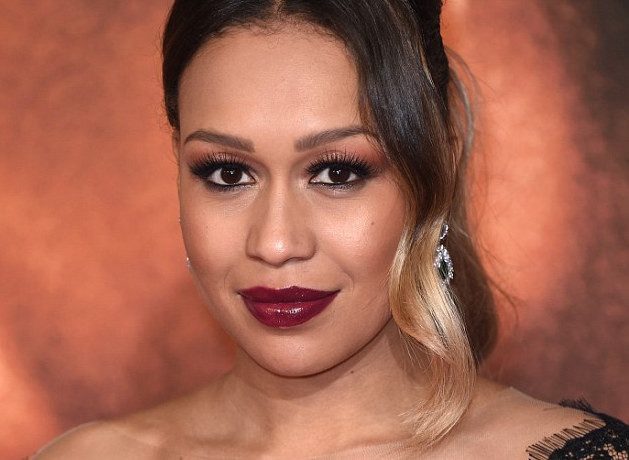 Nữ ca sỹ Rebecca Ferguson