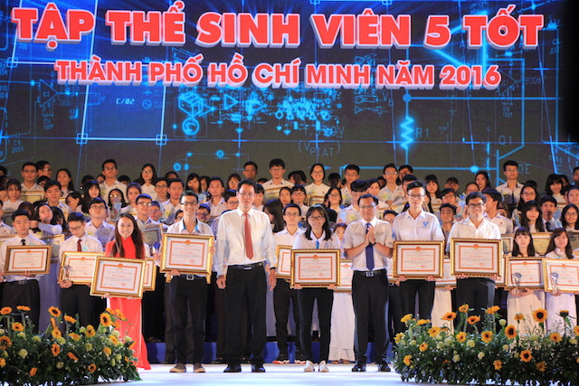 Tuyên dương những học sinh sinh viên tiêu biểu của cả nước