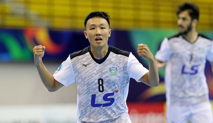 Minh Trí mở tỷ số cho Thái Sơn Nam ngay phút thứ 2