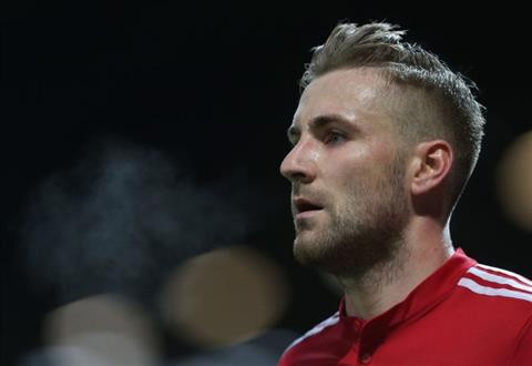 Luke Shaw nhận được sự quan tâm từ Barca