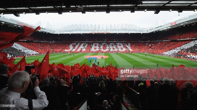 Old Trafford gặp sự cố, M.U tính thuê sân Etihad thi đấu?