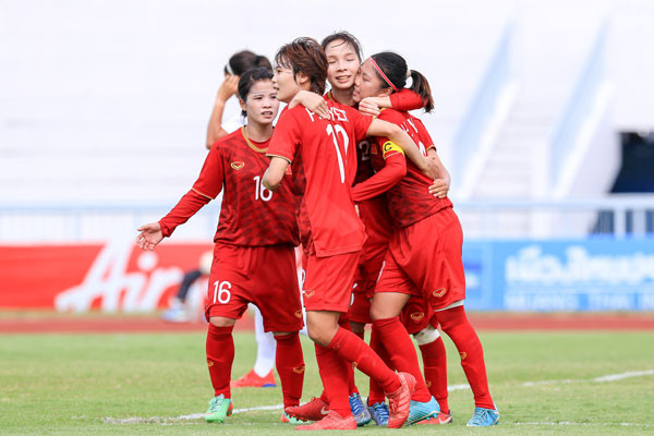 18h00, Chung kết Việt Nam-Thái Lan: Đại chiến giành 'ngôi hậu' Đông Nam Á