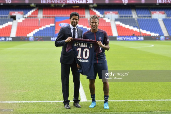 Chủ tịch PSG 'chốt' tương lai của Neymar