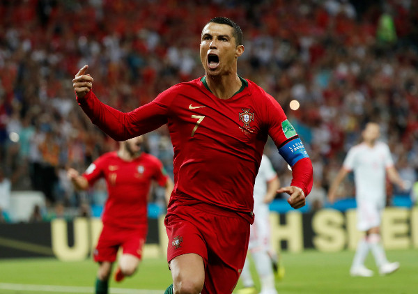 Tin nhanh World Cup: Ronaldo thiết lập hàng loạt kỷ lục