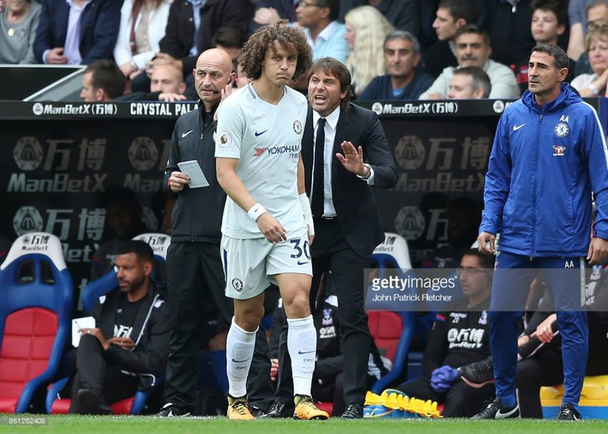 Sao Chelsea 'dứt áo ra đi' nếu HLV Conte tại vị