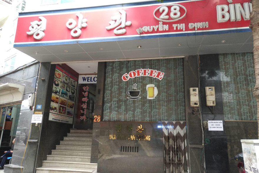 Nhà hàng Bình Nhưỡng trên phố Nguyễn Thị Định. Ảnh: Minh Đức