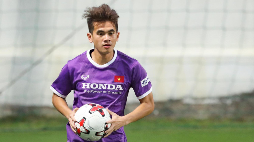 Hậu vệ Văn Kiên được triệu tập bổ sung cho đội tuyển Việt Nam 