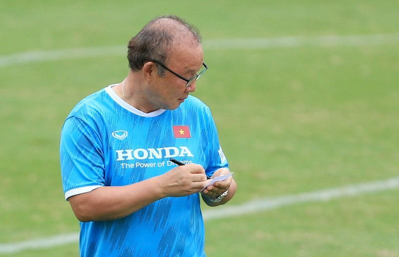 HLV Park Hang-seo tăng cường nhân sự cho ĐT Việt Nam