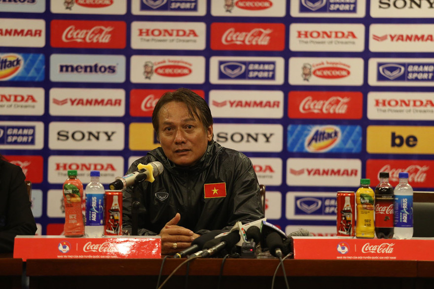 Trợ lý HLV Nguyễn Văn Đàn.