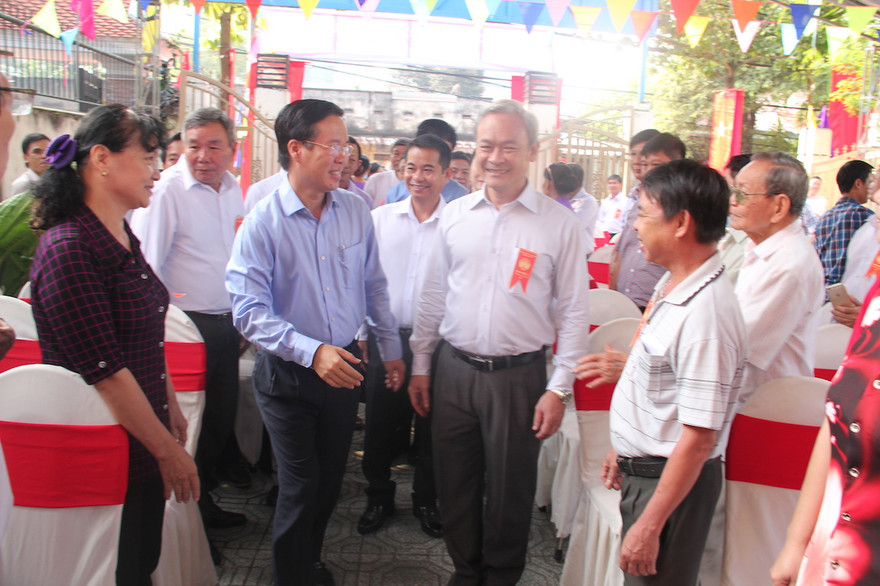 Ông Võ Văn Thưởng gặp gỡ người dân KP 2, phường Tân Mai