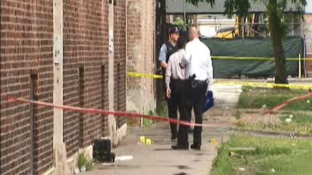 Hiện trường một vụ xả súng tại Chicago. Ảnh: FWLD