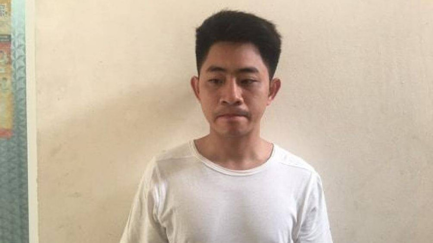 Đối tượng Nguyên Đại Hoàng tại cơ quan công an.