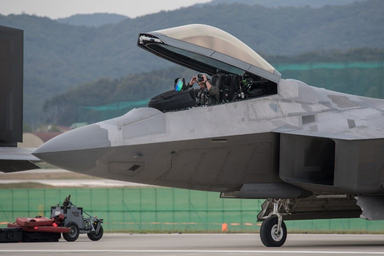 Dàn chiến đấu cơ tối tân Mỹ kiêu hãnh ở Hàn Quốc