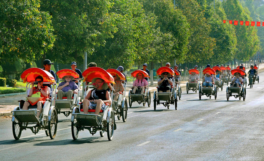 Phan Thiết đông vui với tuần lễ du lịch Bình Thuận 2017