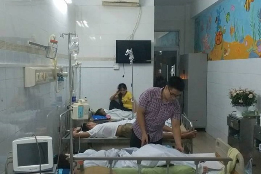 Học sinh bị bỏng cồn tại Hà Nội phải phẫu thuật tới 3 lần