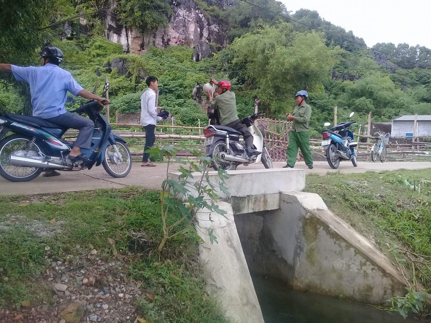 Mới nhất vụ dân lập rào, ngăn du khách vào động Tiên Sơn 