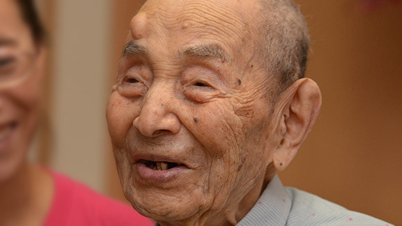 Cụ ông Yasutaro Koide