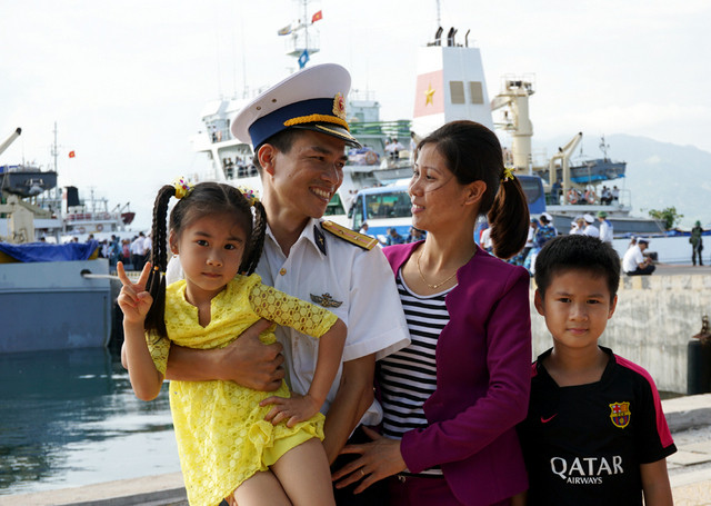 Gia đình trung úy QNCN Nguyễn Duy Chinh.