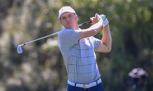 Jordan Spieth có vòng mở màn hoàn hảo 