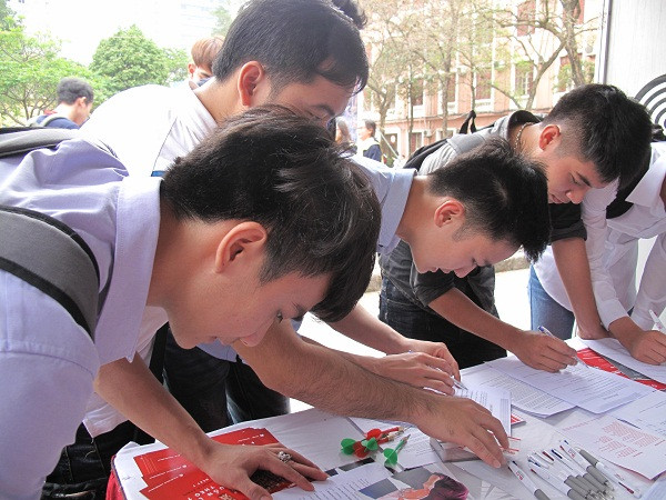 Gần 6.000 cơ hội việc làm cho sinh viên, thanh niên