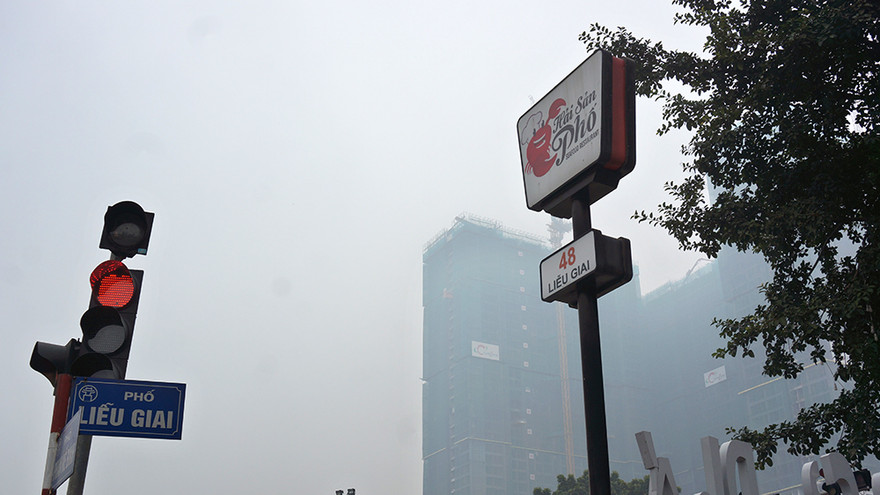 Hàng nghìn m2 đất công phố Phan Kế Bính bị 'xẻ thịt' thế nào?