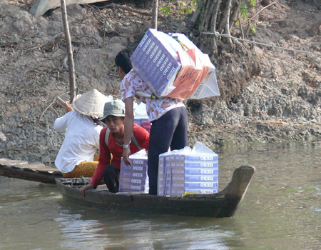 Buôn lậu thuốc lá tại An Giang