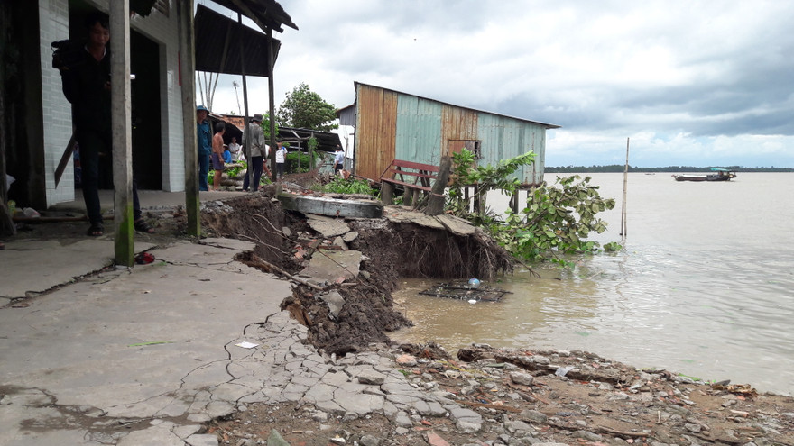 Căn nhà của ông Nguyễn Thanh Hiền bị nước cuốn trôi. Ảnh: Nhật Huy