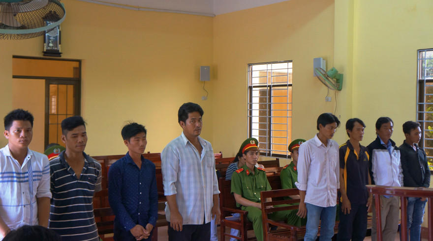 Những bị cáo nghe tuyên án