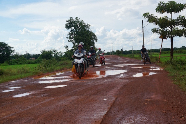 Tỉnh lộ 1, đoạn qua xã Ea Lê, huyện Ea Súp