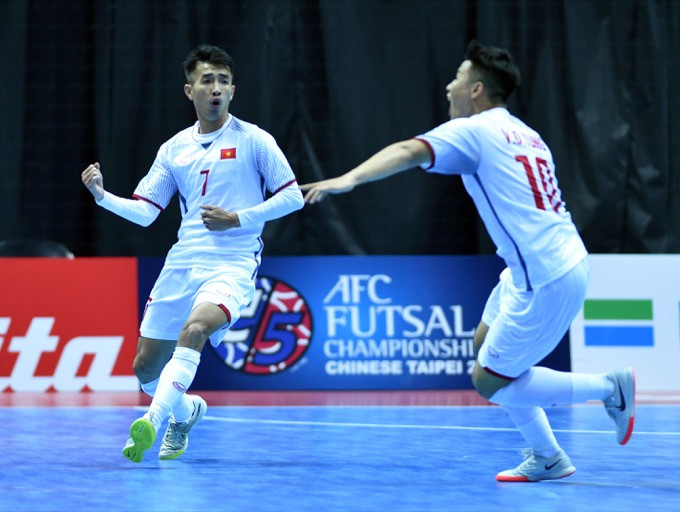 Thắng Bahrain, futsal Việt Nam nuôi hy vọng đi tiếp