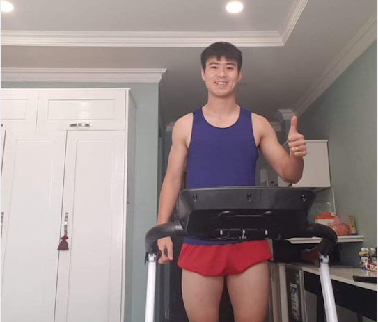 Duy Mạnh khoe ‘body’ khi đang thực hiện cách ly