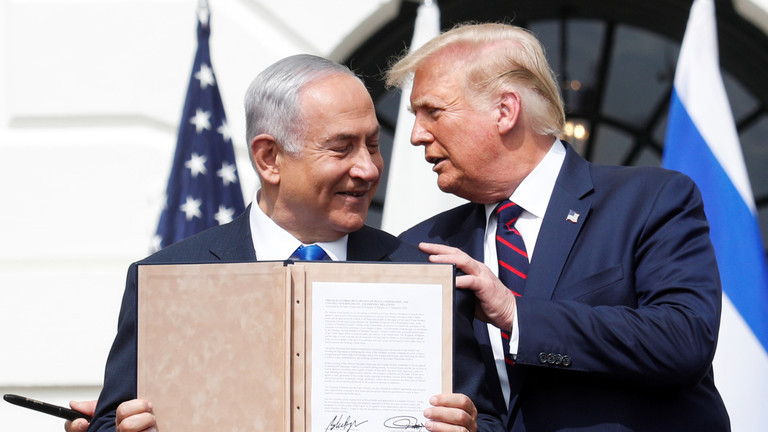 Tổng thống Mỹ Donald Trump và Thủ tướng Israel Benjamin Netanyahu. Ảnh: Reuters