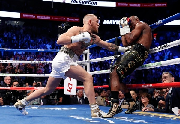 “Siêu kinh điển” quyền anh McGregor và Mayweather 