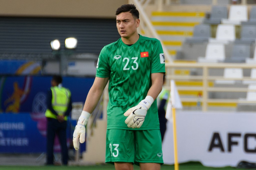 Thủ môn Văn Lâm không hội quân cùng đội tuyển Việt Nam