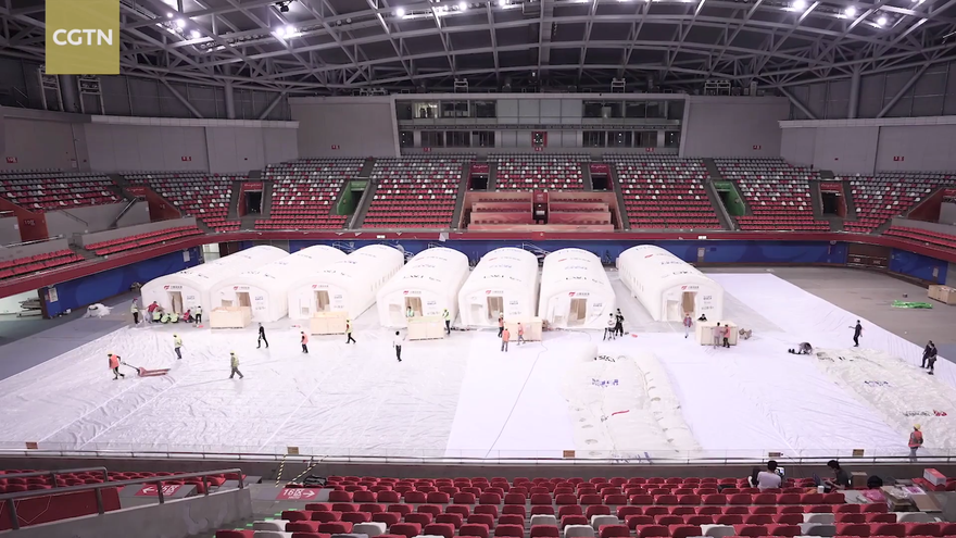 Hệ thống phòng thí nghiệm bơm hơi được dựng lên trong 10 giờ. Ảnh: CGTN