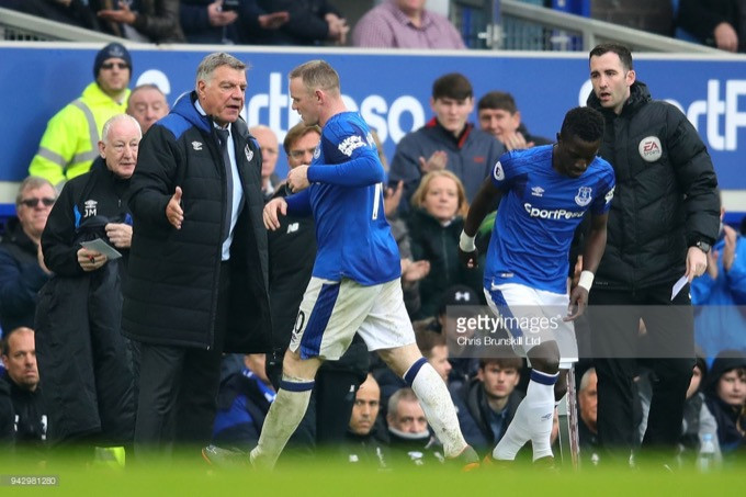 Bị hắt hủi tại Everton, Rooney tìm đường sang Mỹ?