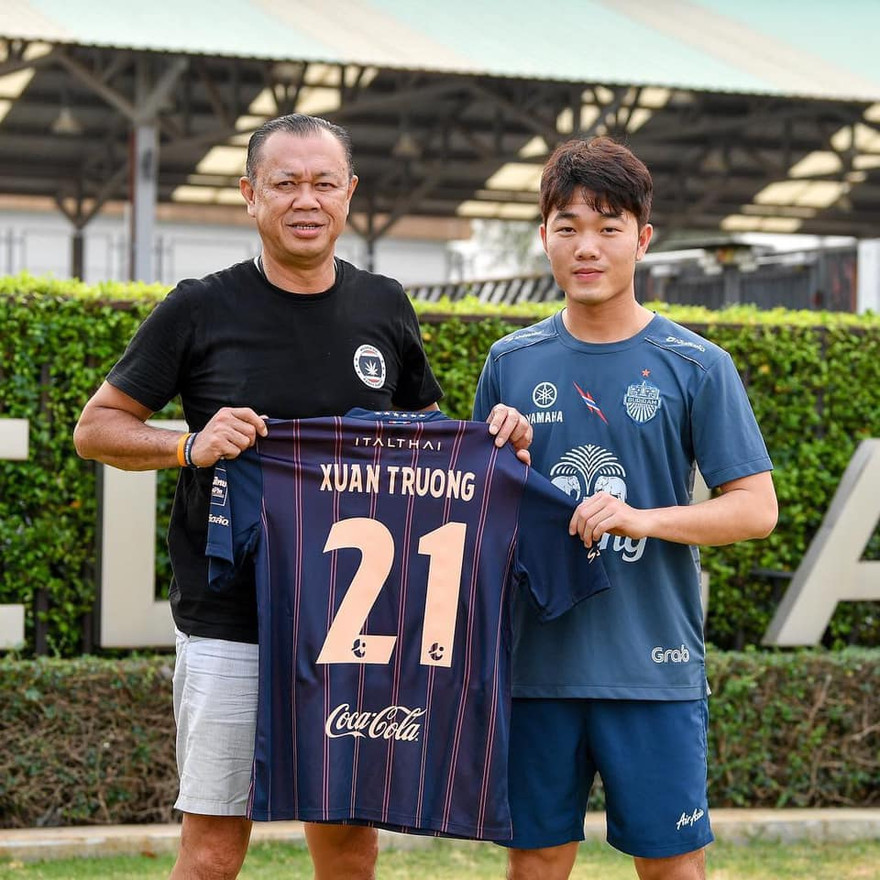 Lộ số áo của tiền vệ Xuân Trường ở CLB Buriram United