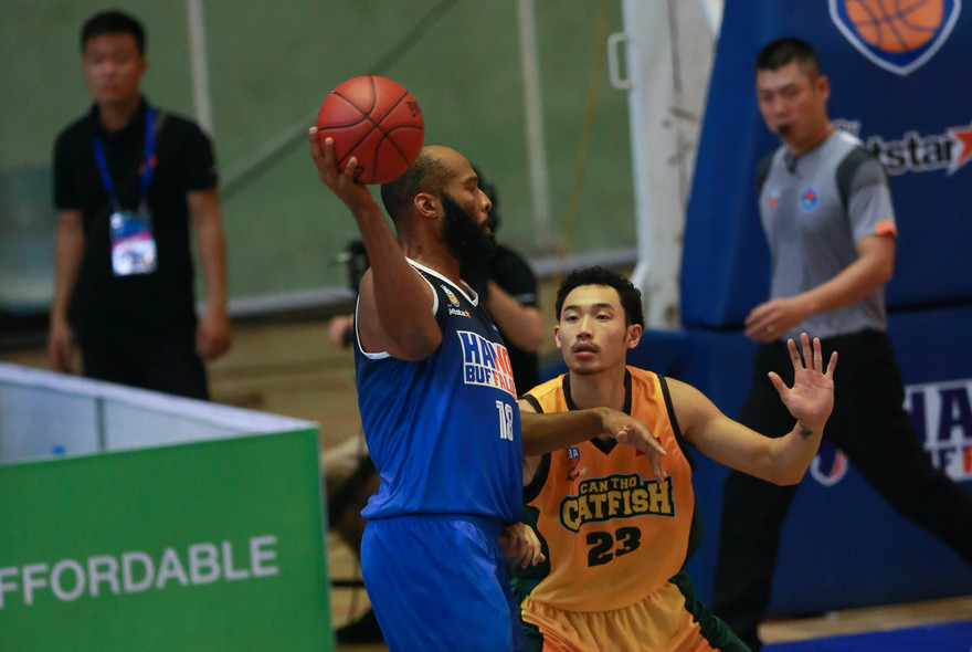 VBA 2017: Cantho Catfish phục hận Hanoi Buffaloes