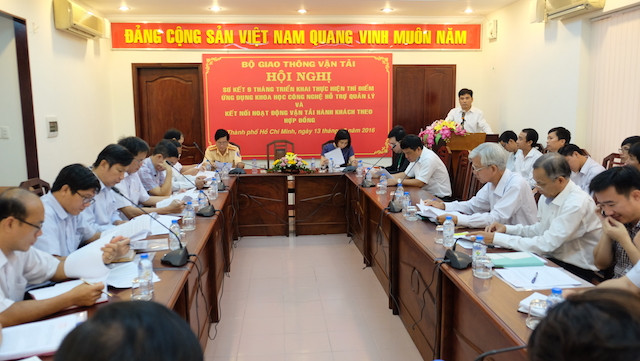 Các đại biểu tham dự hội nghị