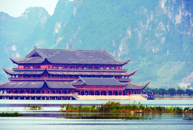 Lập đền thờ người có công kiến tạo, xây chùa có đúng?