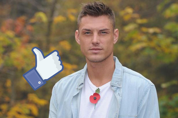 Troy Garrod - chàng trai bị sa thải chỉ vì "like" ảnh của đồng nghiệp.