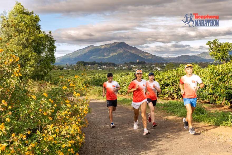 Công bố cung đường chạy Tiền Phong Marathon 2021 