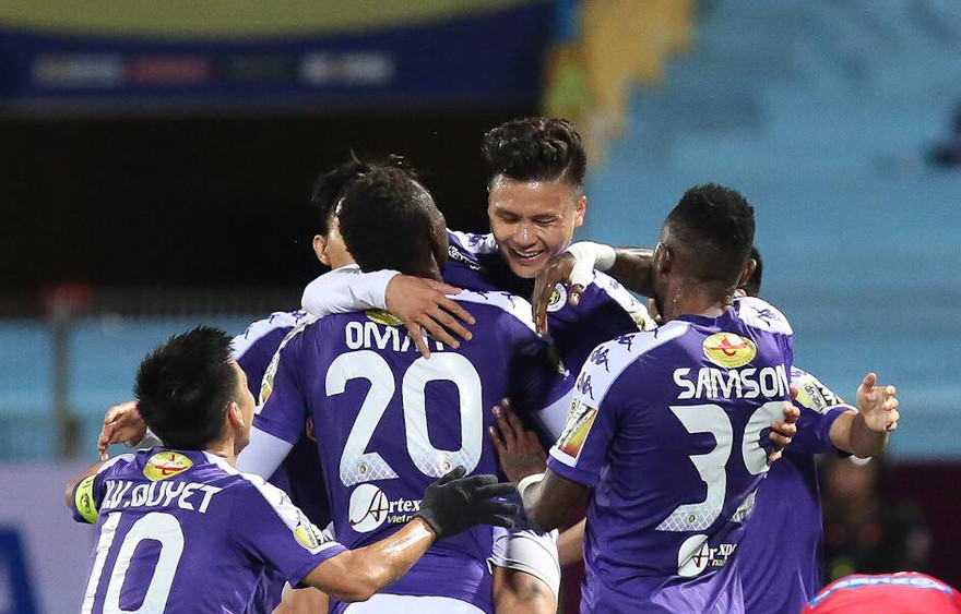 Mở màn V.League bằng 'mưa gôn', Hà Nội FC thị uy sức mạnh