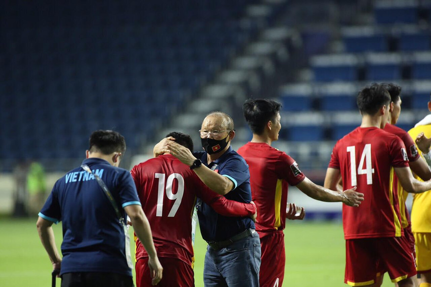 Đội tuyển Việt Nam giành chiến thắng thuyết phục. Ảnh: Hữu Phạm (từ UAE)