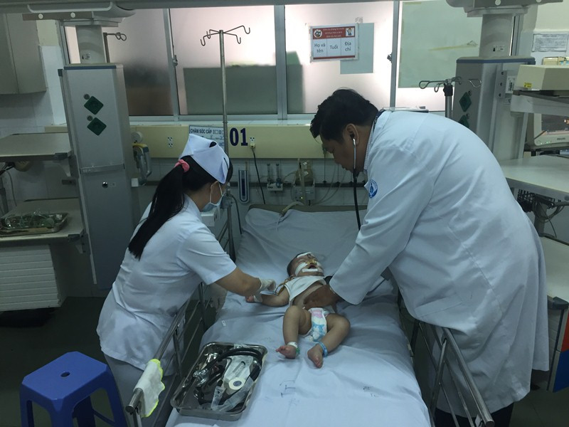 Sốt cao co giật là một bệnh hay gặp ở trẻ em từ 6 tháng đến 5 tuổi (chủ yếu ở lứa tuổi từ 12 – 18 tháng), khi có đợt sốt cao, chiếm tỷ lệ khoảng 5%.