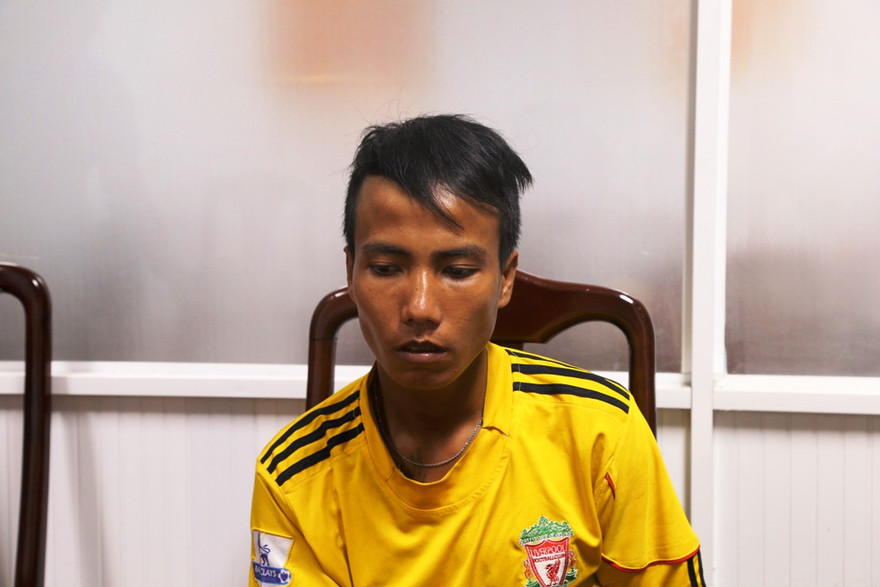 Bắt hai nam giới đóng vai tình nhân gây ra 25 vụ trộm xe máy 