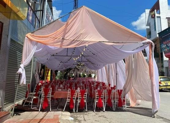 Nhà hàng T-P nơi bị "bom" cỗ cưới".